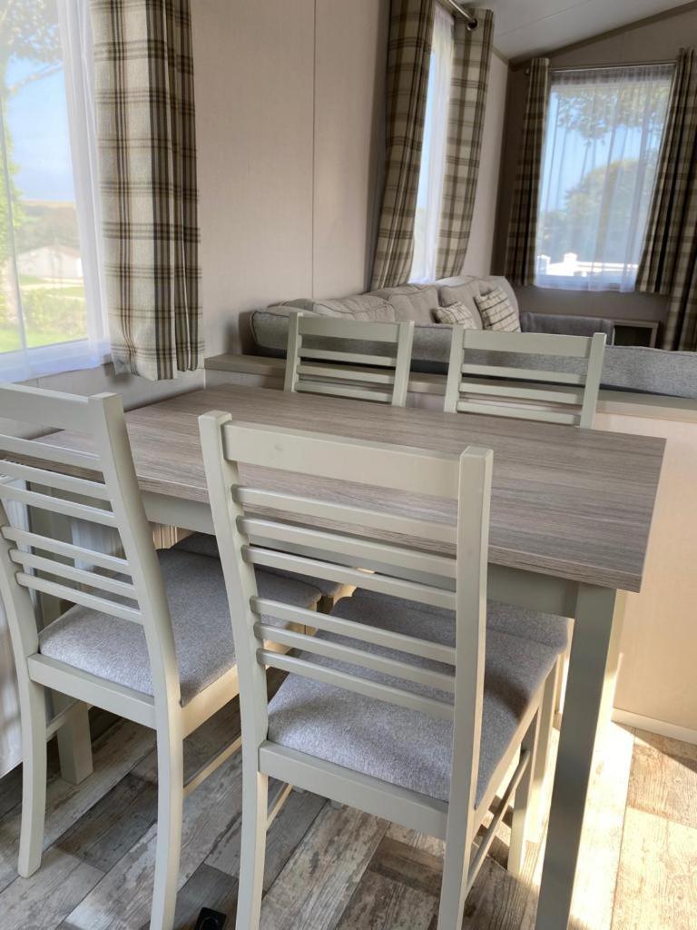 Luxury Holiday Home Sleeps 6 Pet Friendly St Austell Exterior foto
